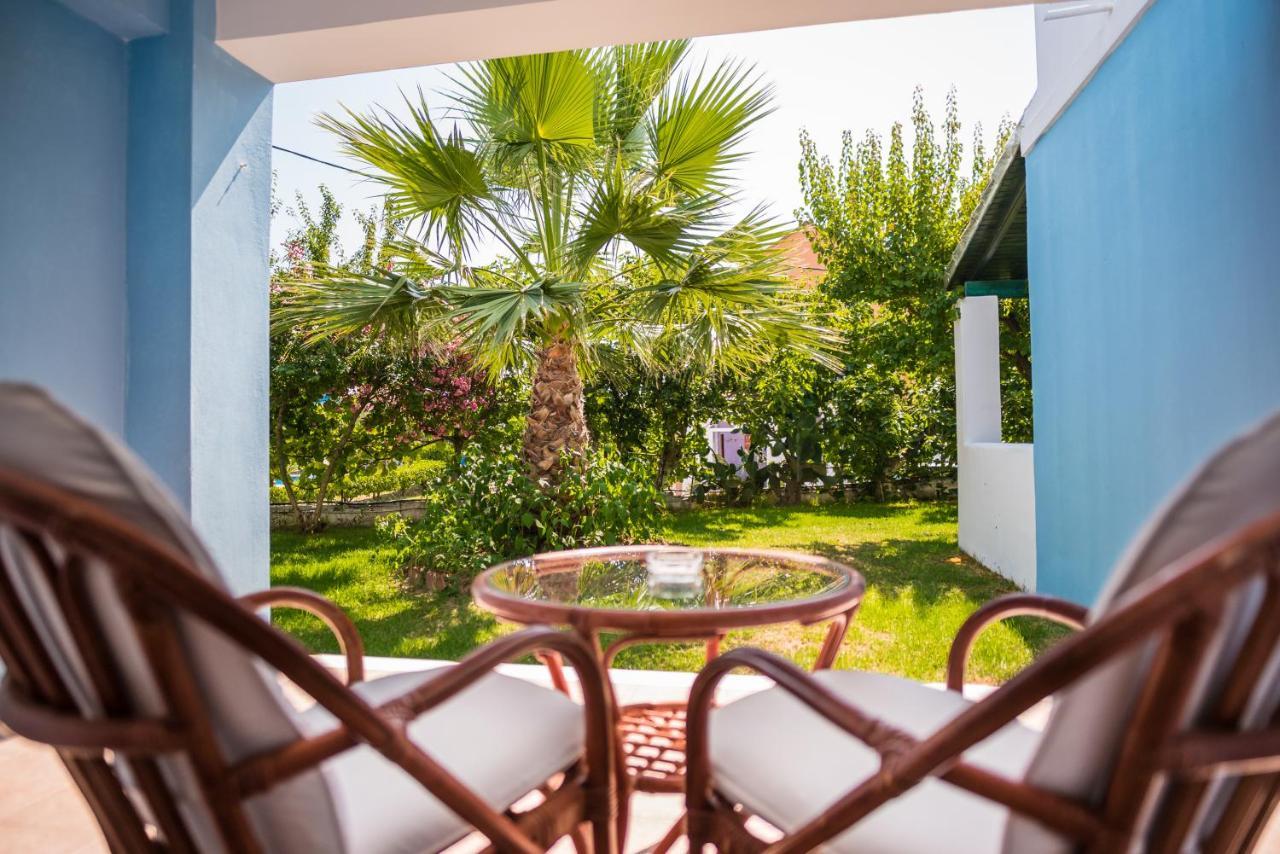 Three Stars Beach Hotel Мораитика Номер фото